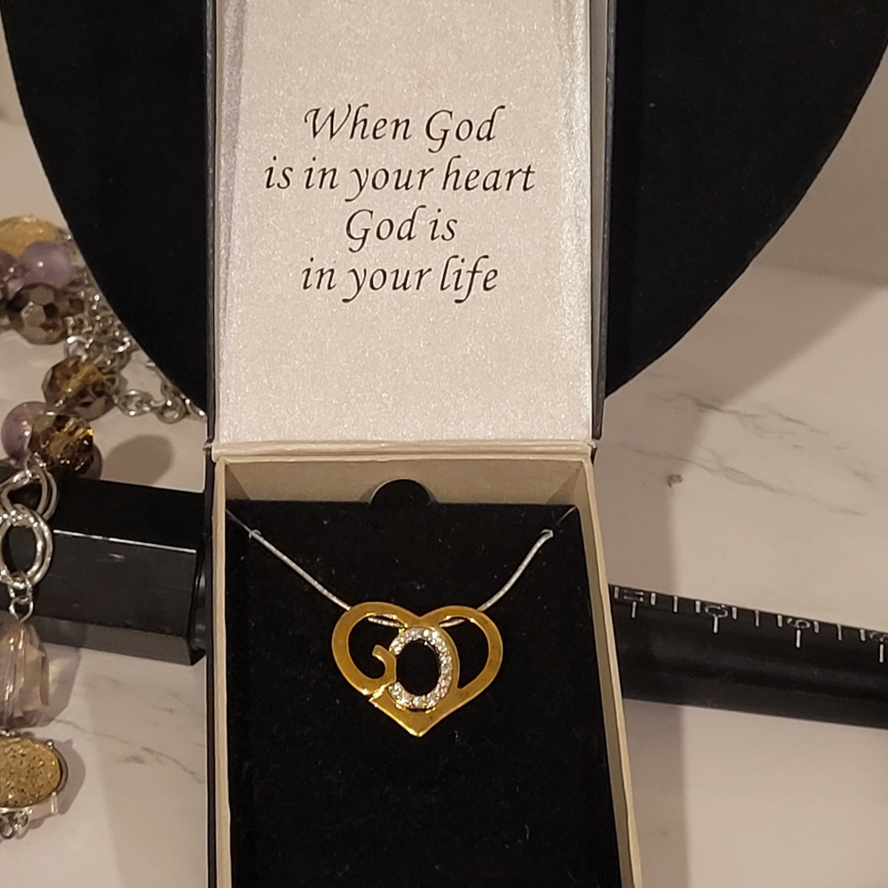 GODs heart necklace new in box